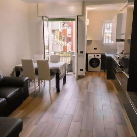 Prestigioso Appartamento In Zona Tortona - Solari ミラノ エクステリア 写真